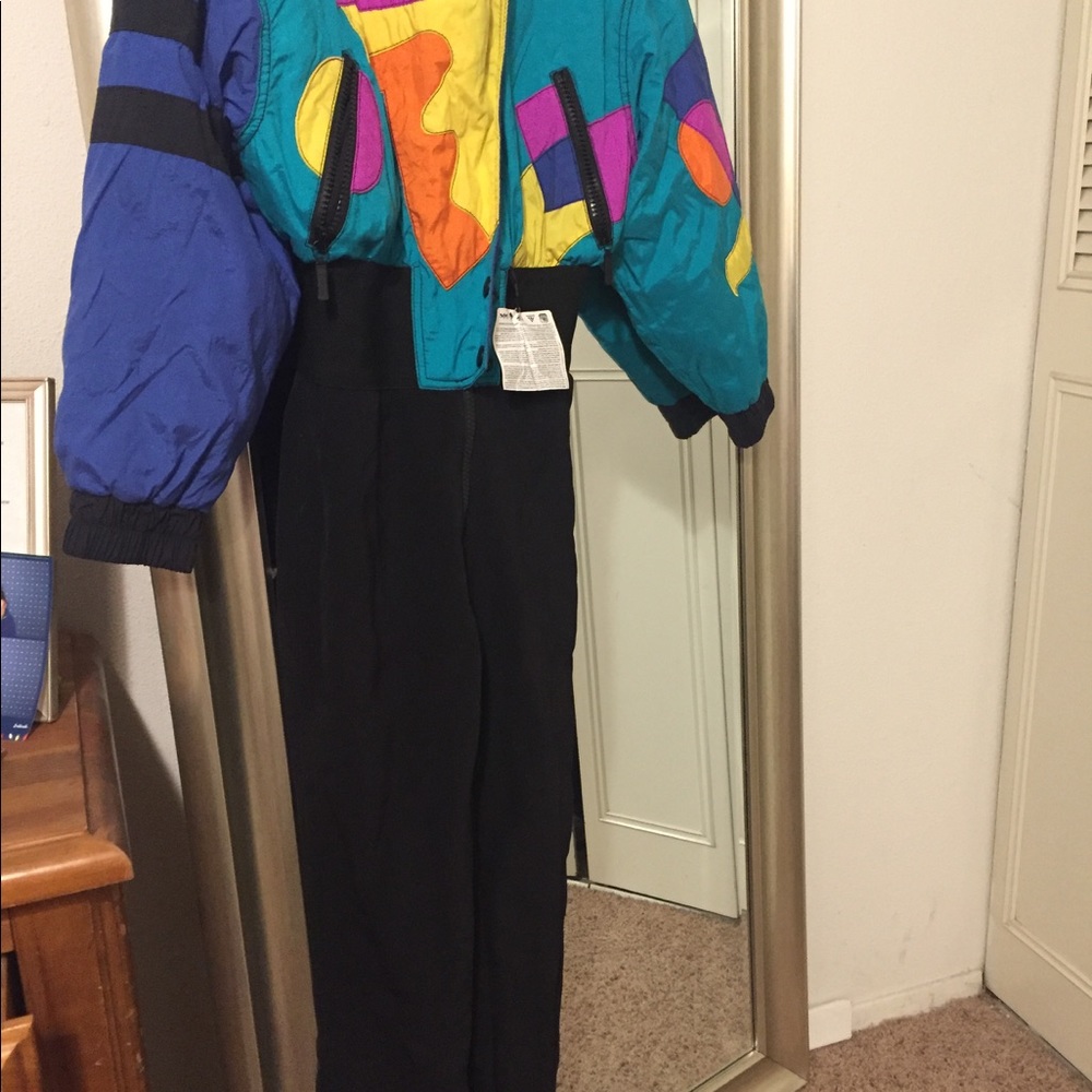 Adorable 80s ski jumpsuit